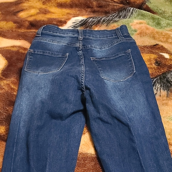 Jeans - Picture 2 of 2